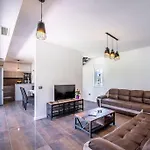 Villa Nonna Novigrad By Istriaselect