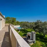 Villa Nonna Novigrad By Istriaselect Brtonigla